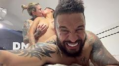 Ese delicioso sexo sintiendo los golpes hasta el final en el culo y en el coño en el pelo hasta corrernos juntos