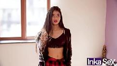 Latina petite timida de 18 años es follada por desconocido morboso de perú