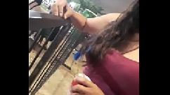 Después de la fiesta jovencita pillada en la calle el no pudo aguantar ni 5 minutos cuando ella abrió las piernas en la calle