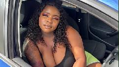 Big ass ebony gets fucked through a hole in her tight shorts on her way to the car wash